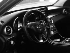 Mercedes-Benz 300-Series