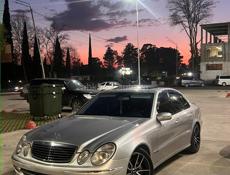 Mercedes-Benz E-Класс