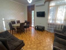 Сдается 3-комнатная квартира в центре Сухума