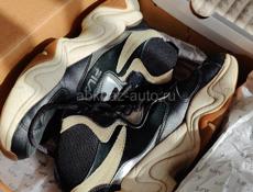 Кроссовки Fila