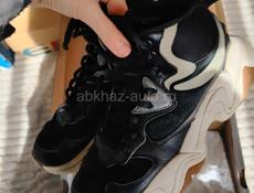 Кроссовки Fila