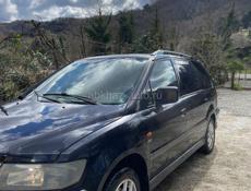 Mitsubishi Space Wagon