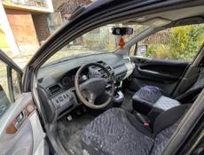 Mitsubishi Space Wagon