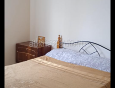 Сдам по суточно весь дом, в десяти минутах от берега в 15 минутах  пешком от центрального рынка. о.