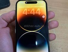 iPhone 14 про 128 менялся экран и аккумулятор 