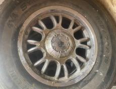 Диски с резиной на Tayota 4raner. 