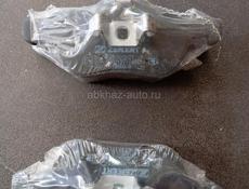 Колодки передний 