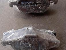 Колодки передний 