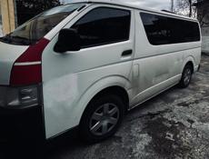 Toyota HI-ACE