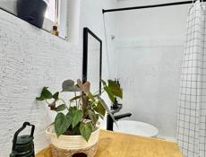 СРОЧНО 1 - К. КВАРТИРА С МЕБЕЛЬЮ В СУХУМЕ