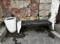 Скамья , вазон для цветов и пепельница