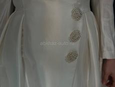 Продается новое платье 