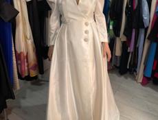 Продается новое платье 