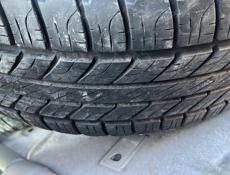 Продаю шины гудиер R19 255/55