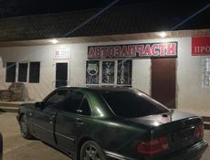 Mercedes-Benz E-Класс