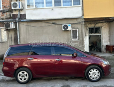 Mitsubishi Grandis