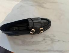 Женская обувь 