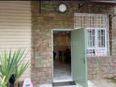 Продаётся двухуровневая квартира в центре г.Сухуи  море через дорогу