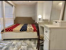 Продаётся двухуровневая квартира в центре г.Сухуи море через дорогу