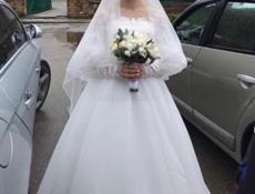 В прекрасном состоянии ( Одевала один раз )