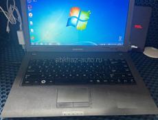 Ноутбук Samsung