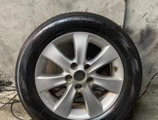 R16 215/60 тойота 