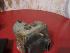 Продам запчасти на 210 mercedes есть все четыре опорные диски