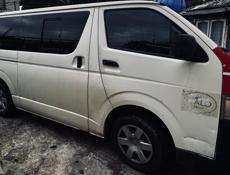 Toyota HI-ACE