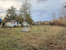 Продаю Земельный участок с домами