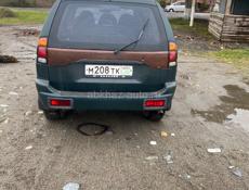 Mitsubishi Montero