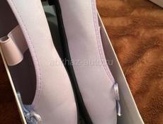 38 р Ни разу не одевала .Качество хорошее