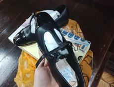 Продаю обувь срочно 