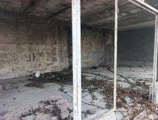 Пицунда Большое помещение ( без ремонта )