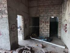 Пицунда Большое помещение ( без ремонта )