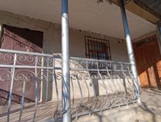 Дом, Дзидзария 