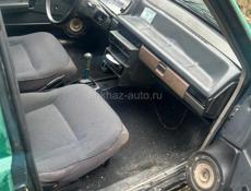 Машина ваз 2109