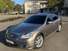 Infiniti M35