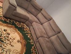 Продам срочно диван в идеальном состоянии покупалась за 100 т