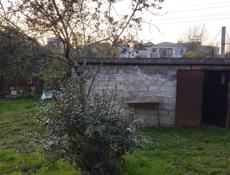 Продается участок , цена договорная , все вопросы по телефону 