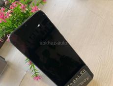 iPhone SE 2020 /Redmi 9A