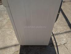 Стиральная машина LG.