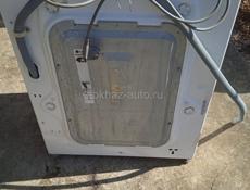 Стиральная машина LG.