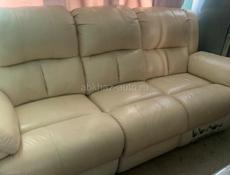 Диван в офис,