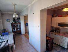 Продаётся 3 комнатная в хорошем месте !!!