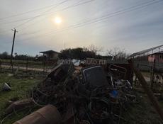 продается железо, кузова мошын тоже 