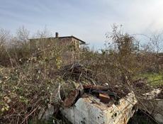 продается железо, кузова мошын тоже 