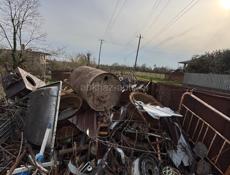 продается железо, кузова мошын тоже 