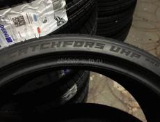 245/40 R19 и 275/35 R19- новые