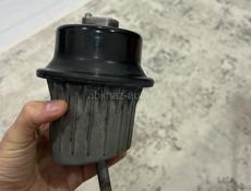 Подушка двигателя Lexus is