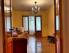 Продается трехкомнатная квартира в п Агудзера